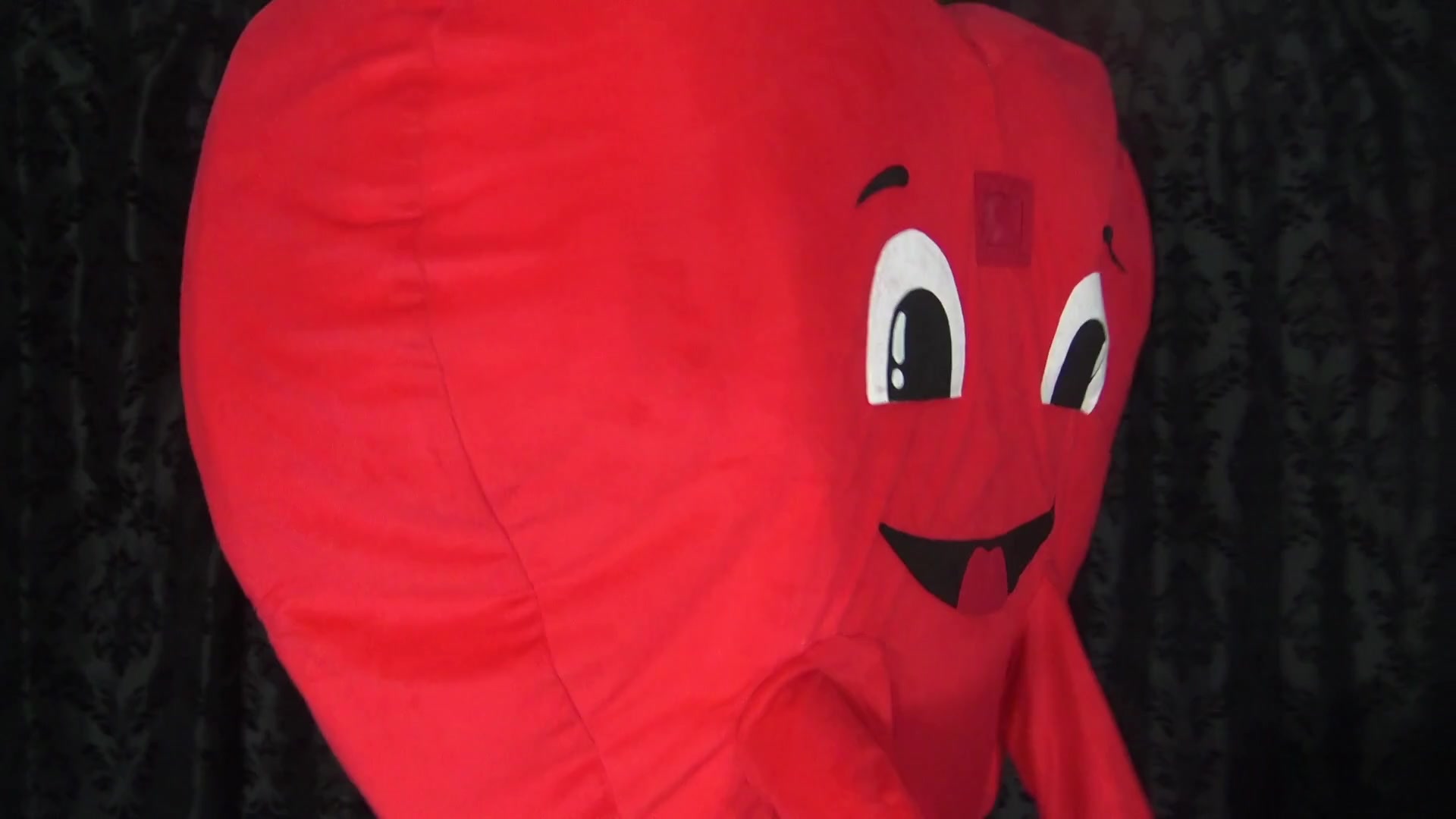 Spitting dominoes humiliate slave in threesome