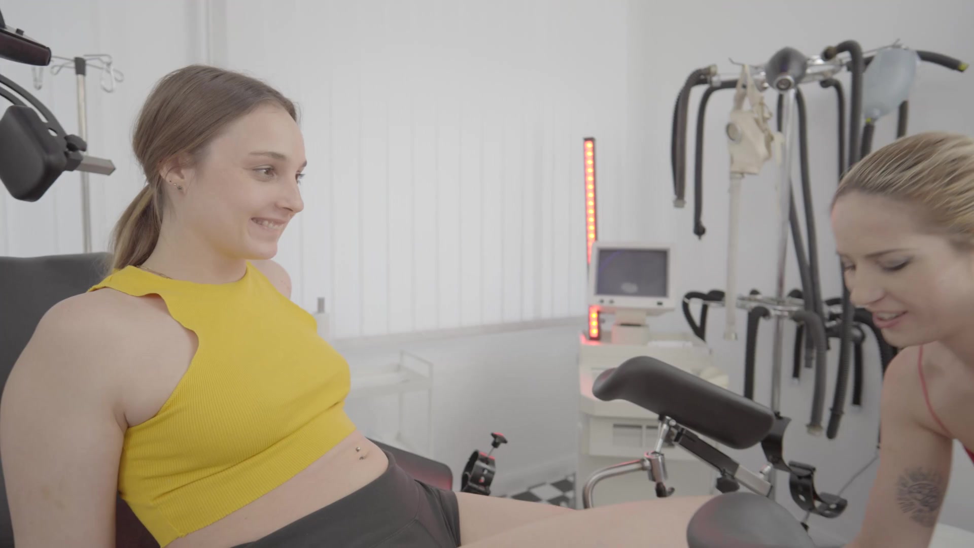 Foot worship on the gyno chair